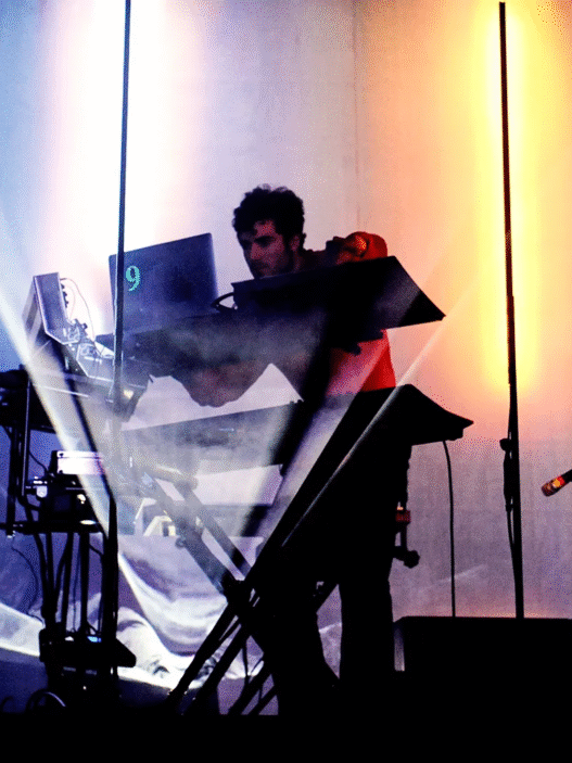 Nicolas Jaar en México