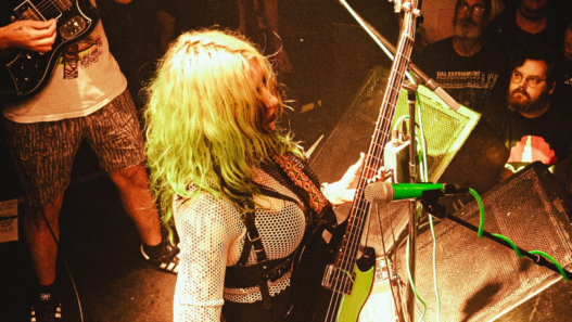 Frankie and the Witch Fingers