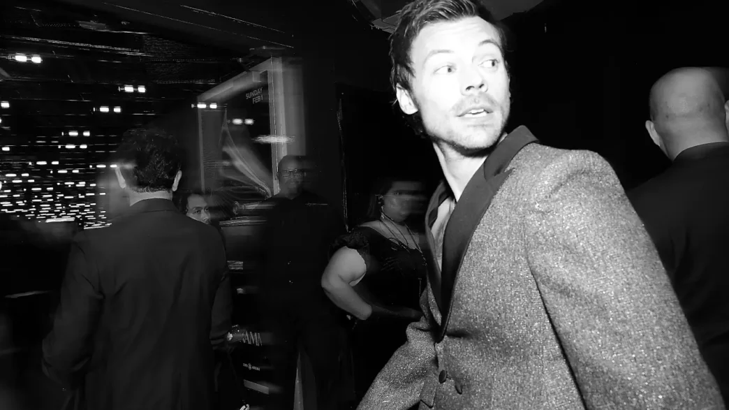 Kiss All The Time Disco Occasionally Harry Styles