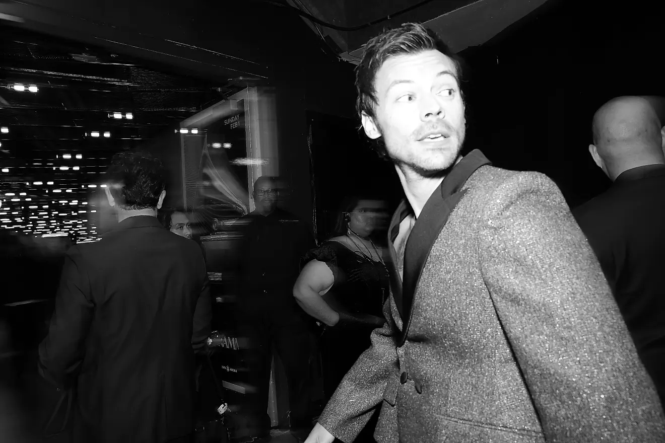 Kiss All The Time Disco Occasionally Harry Styles